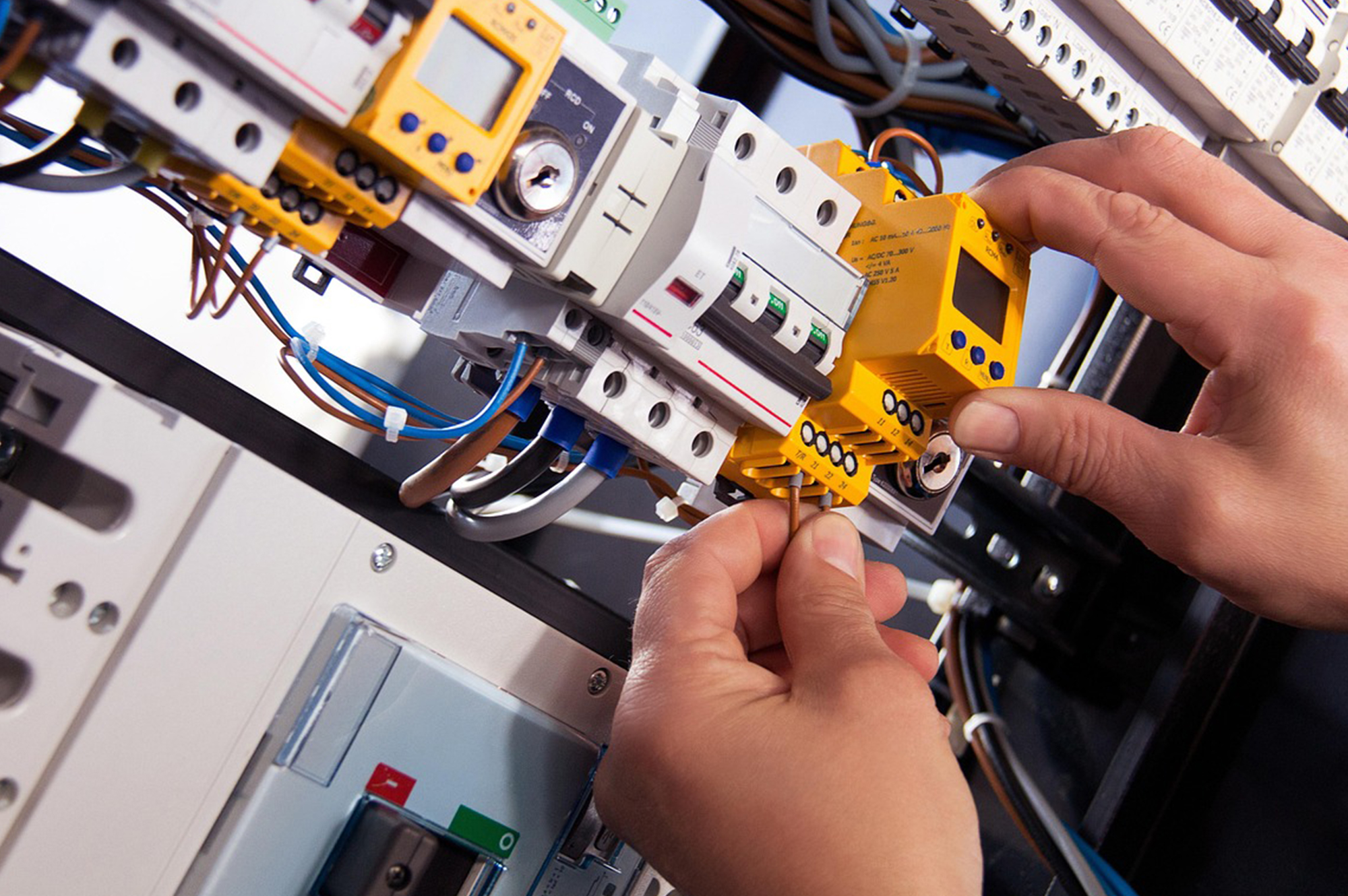 Electrical Engineering Course